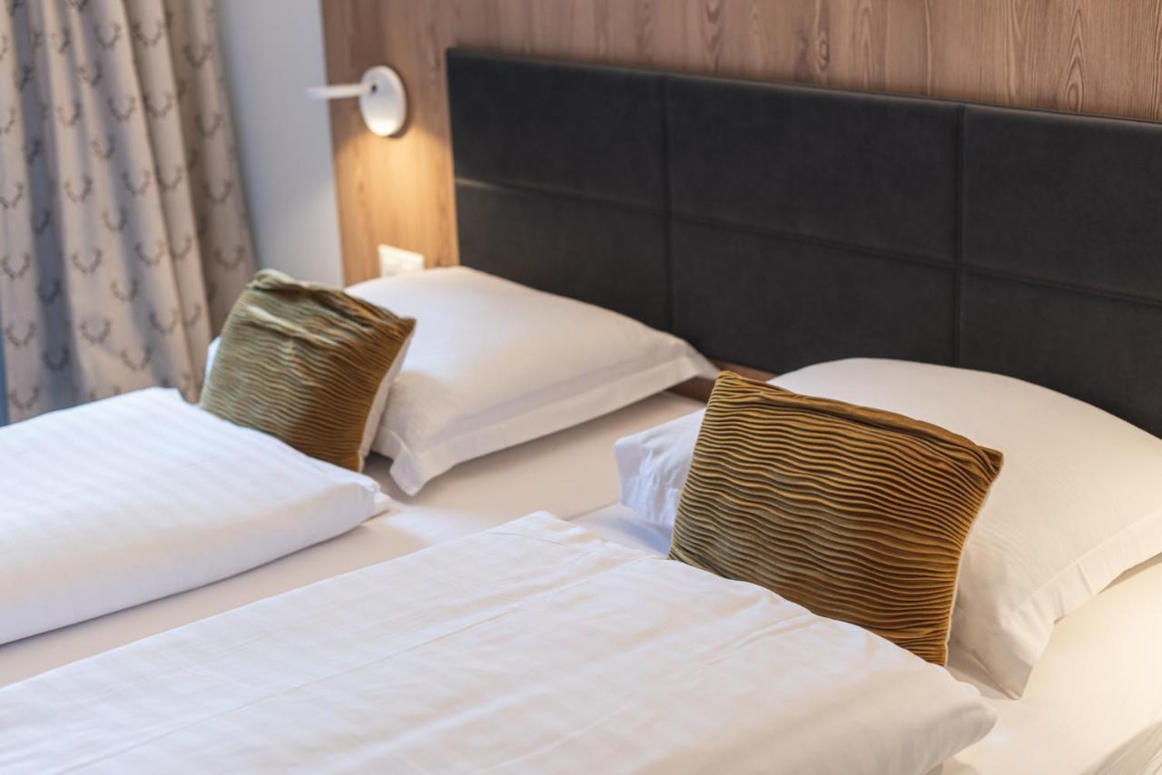 Central & Elegant Apartments,Partially With Fireplace, By Zermatt Rental Ngoại thất bức ảnh