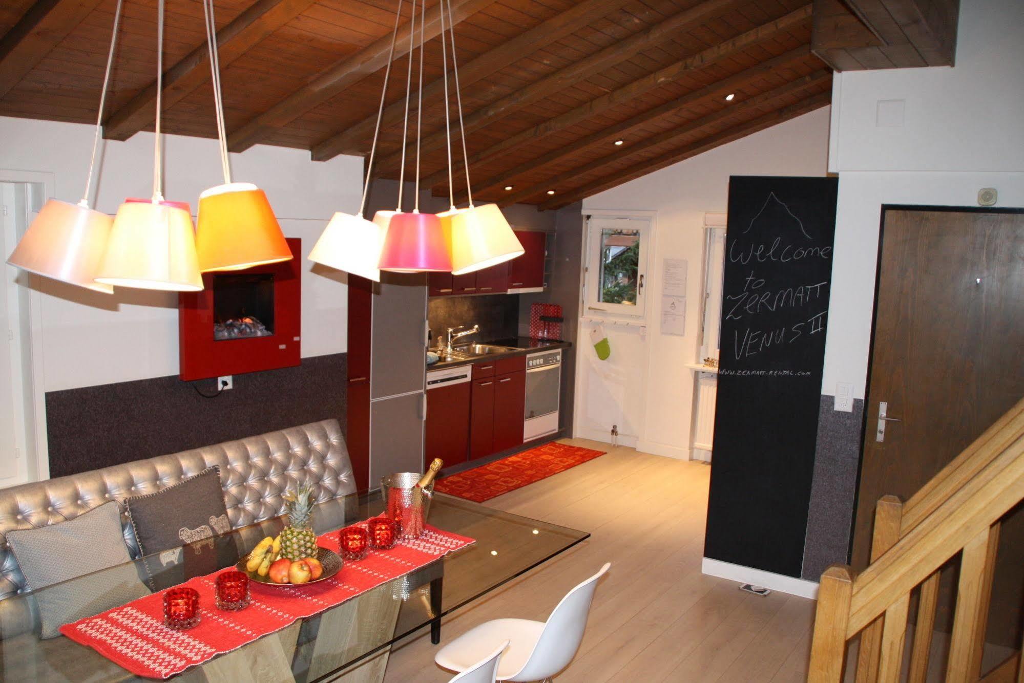 Central & Elegant Apartments,Partially With Fireplace, By Zermatt Rental Ngoại thất bức ảnh